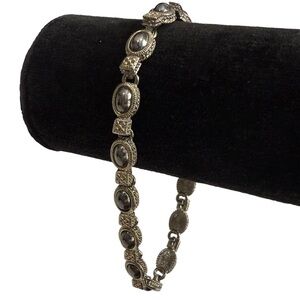 VIDA JEWELS Signed Gold Silver Tone Tennis Bracelet 7.5" Oval Link